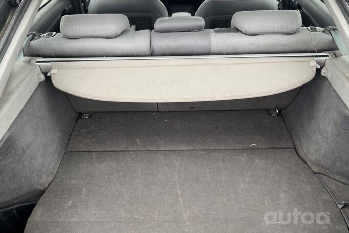 Toyota Prius 2 generation Hatchback