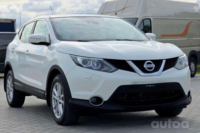 Nissan Qashqai 2 generation Crossover