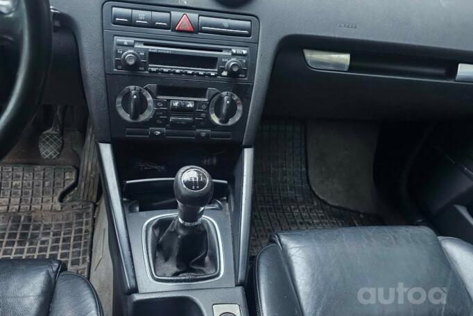 Audi A3 8P Hatchback 3-doors