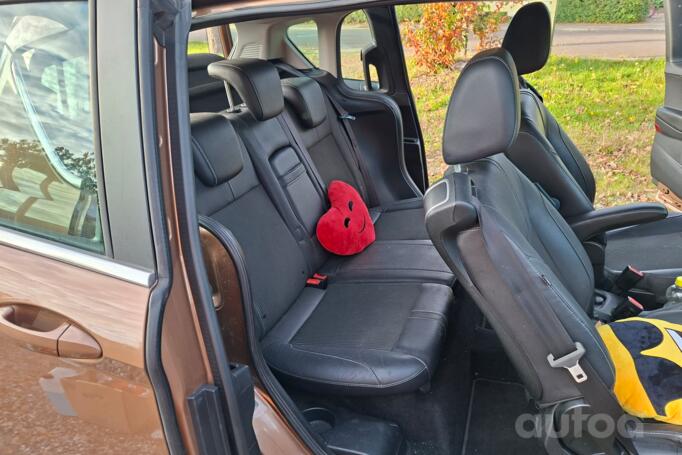 Ford B-MAX 1 generation