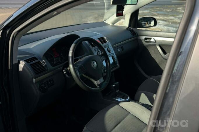 Volkswagen Touran 1 generation [restyling] Minivan 5-doors