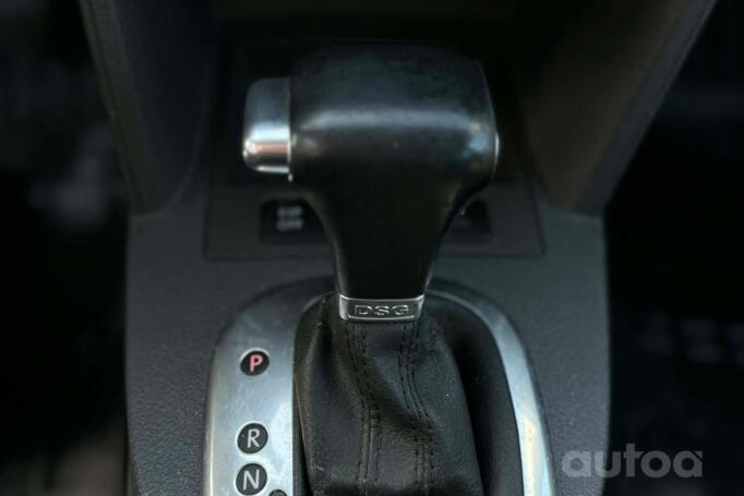 Volkswagen Touran 1 generation [restyling] Minivan 5-doors