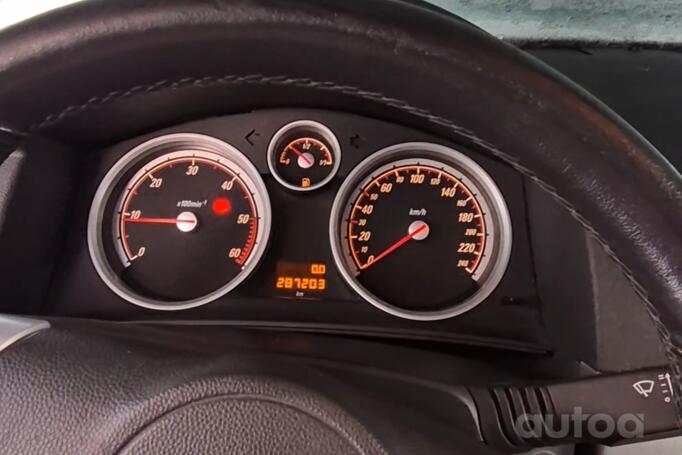 Opel Astra H Hatchback