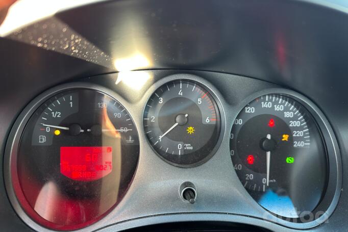 SEAT Leon 2 generation Hatchback 5-doors