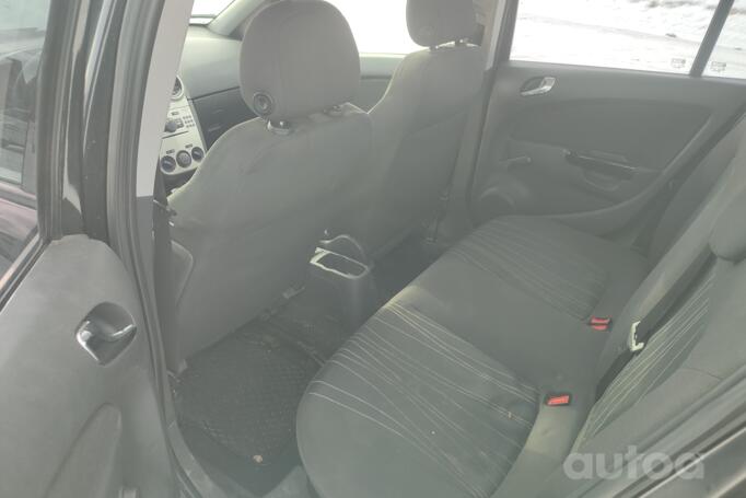 Opel Astra H [restyling]