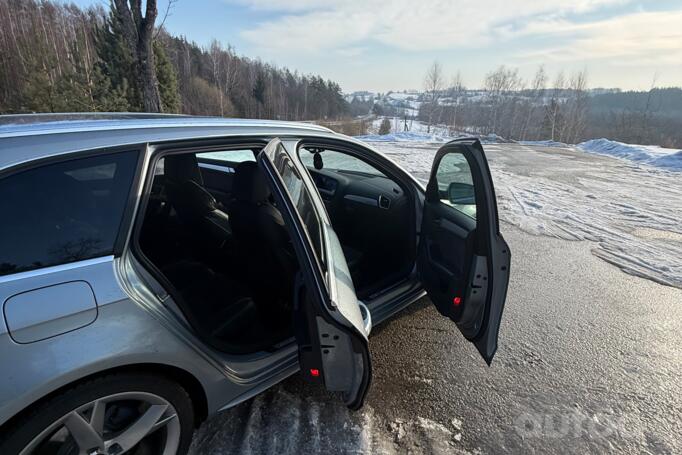 Audi A4 B8/8K wagon 5-doors