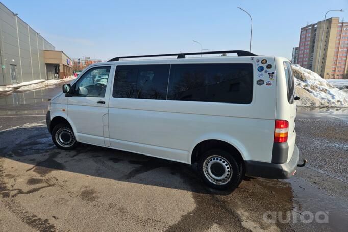 Volkswagen Transporter T5 Minivan 4-doors