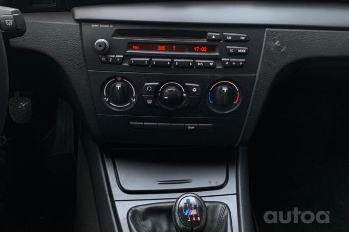 BMW 1 Series E81/E82/E87/E88 [restyling] Hatchback 3-doors