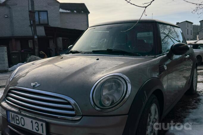 Mini Cooper R56 Hatchback