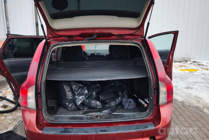 Volvo V50 1 generation [restyling]