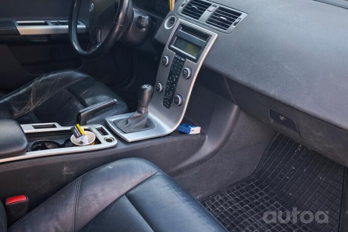 Volvo V50 1 generation [restyling]
