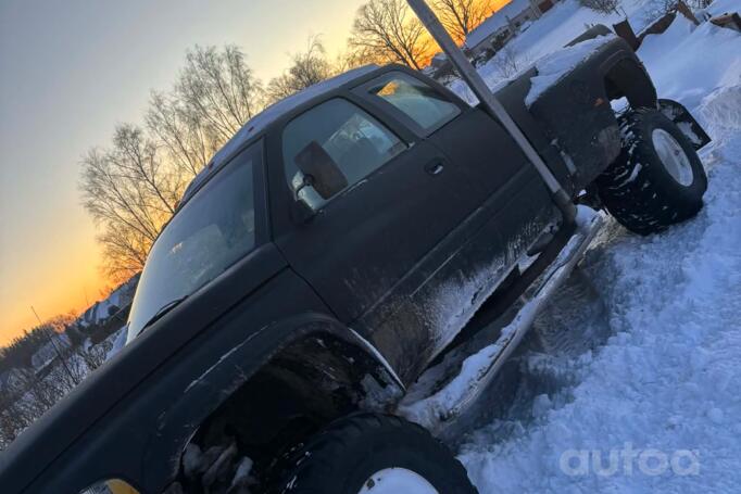 Dodge Ram 2 generation Regular Cab pickup 2-doors