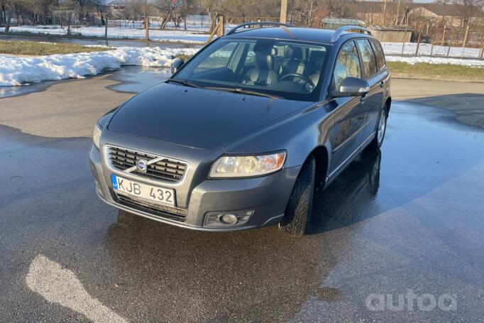Volvo V50 1 generation [restyling]