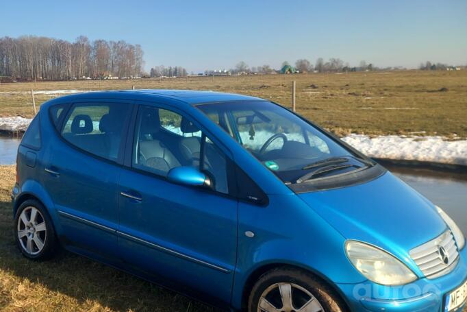 Mercedes-Benz A-Class W168/V168 [restyling] Evolution hatchback 5-doors