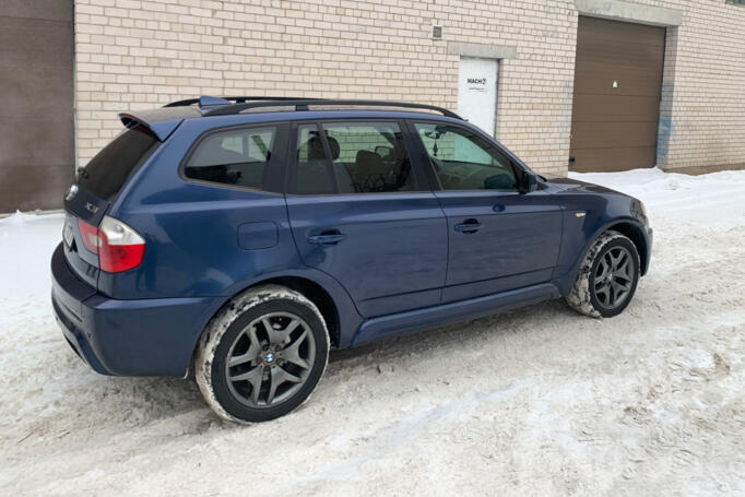 BMW X3 E83 Crossover