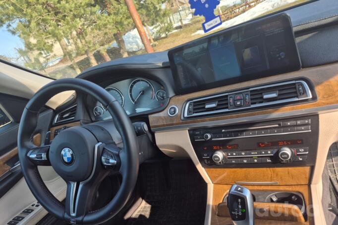 BMW 7 Series F01/F02 Sedan
