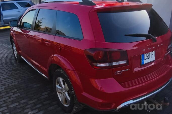 Dodge Journey 1 generation [restyling] Crossover