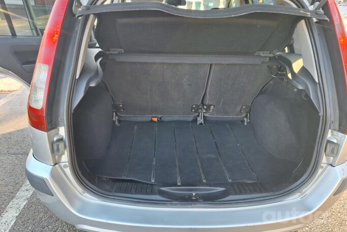 Ford Fusion 1 generation [restyling] Hatchback 5-doors