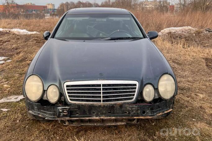 Mercedes-Benz CLK-Class C208 Coupe