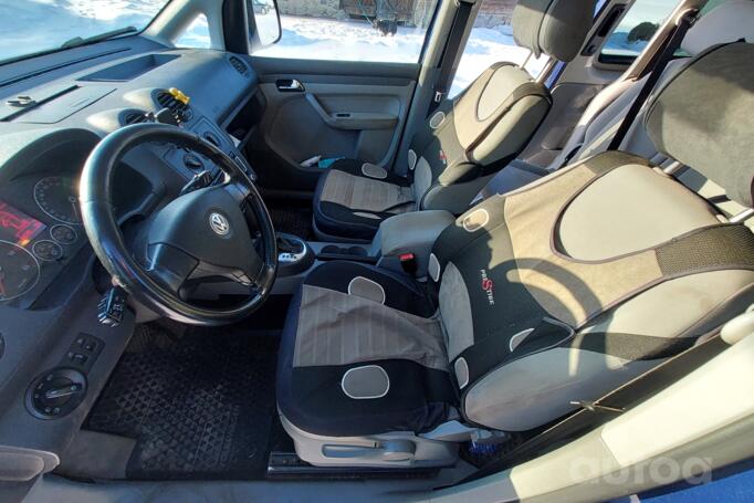 Volkswagen Caddy 3 generation Tramper Maxi minivan 5-doors