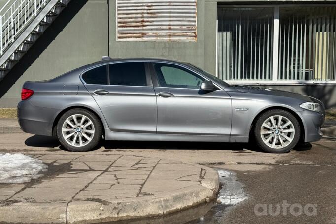 BMW 5 Series F07/F10/F11 Sedan