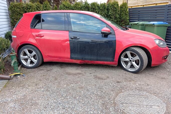 Volkswagen Golf 6 generation Hatchback 5-doors