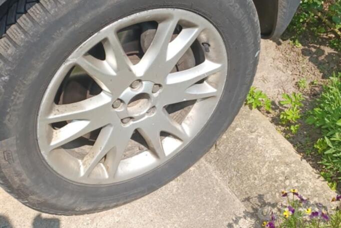 Volvo XC90 1 generation Crossover