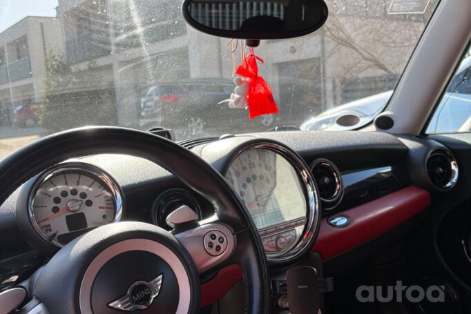 Mini Cooper R56 Hatchback