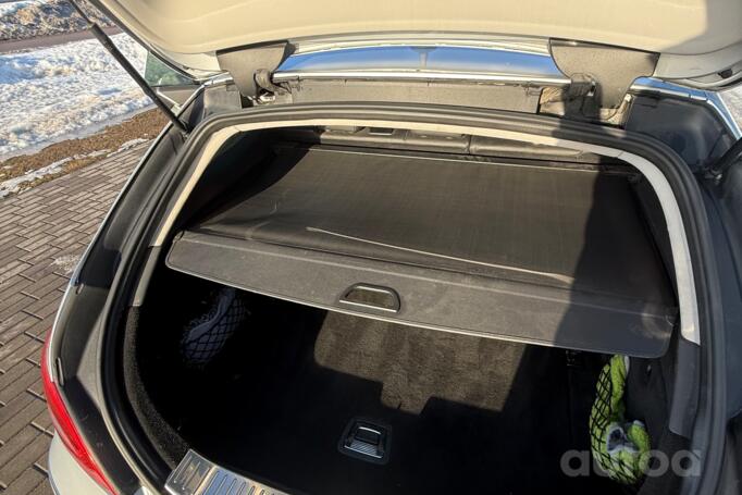 Mercedes-Benz CLS-Class C218/X218 Shooting Brake wagon 5-doors