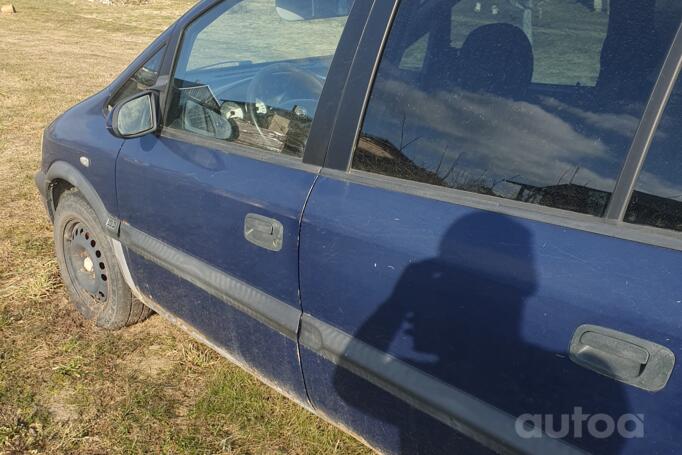 Opel Zafira A OPC minivan 5-doors