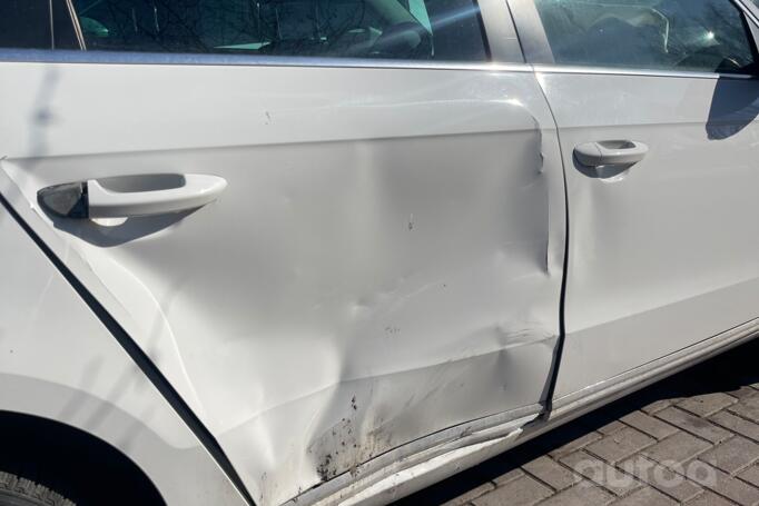 Volkswagen Passat B7 Variant wagon 5-doors