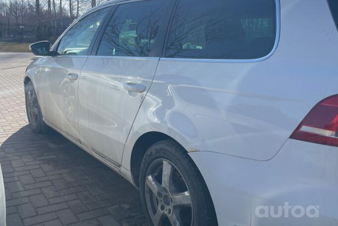 Volkswagen Passat B7 Variant wagon 5-doors