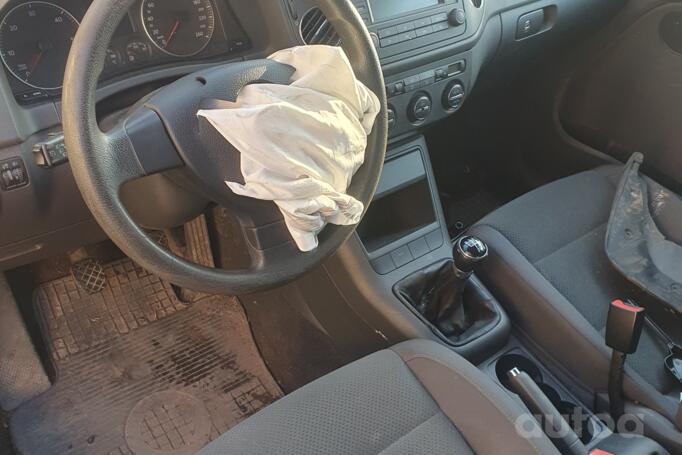 Volkswagen Golf Plus 1 generation