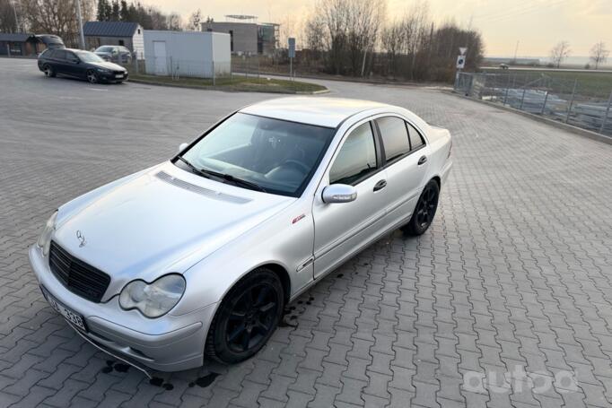 Mercedes-Benz C-Class W203/S203/CL203 Sedan 4-doors