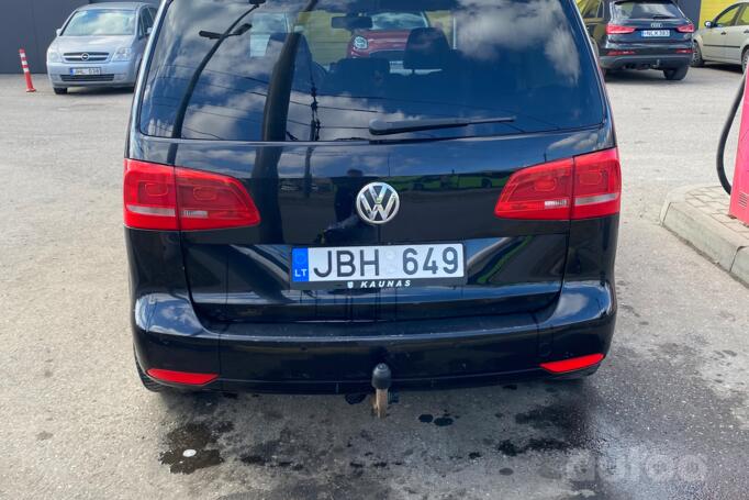 Volkswagen Touran 1 generation [2th restyling] Minivan
