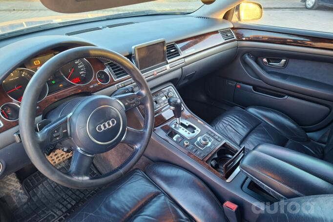Audi A8 D3/4E Sedan