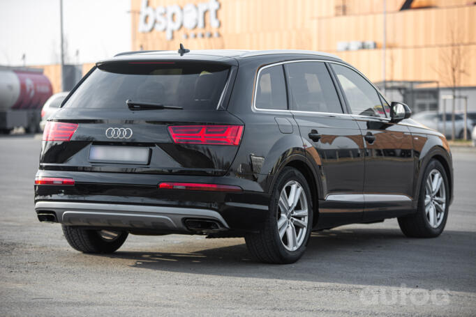 Audi Q7 4M Crossover