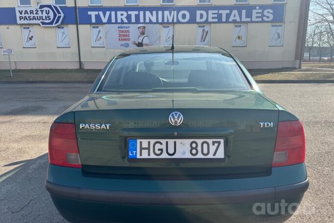 Volkswagen Passat B5 Sedan 4-doors