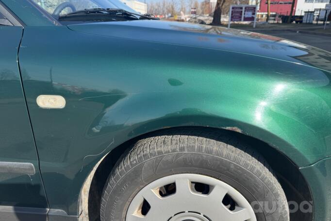 Volkswagen Passat B5 Sedan 4-doors