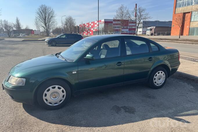 Volkswagen Passat B5 Sedan 4-doors