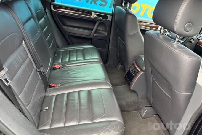 Volkswagen Touareg 1 generation [restyling] Crossover