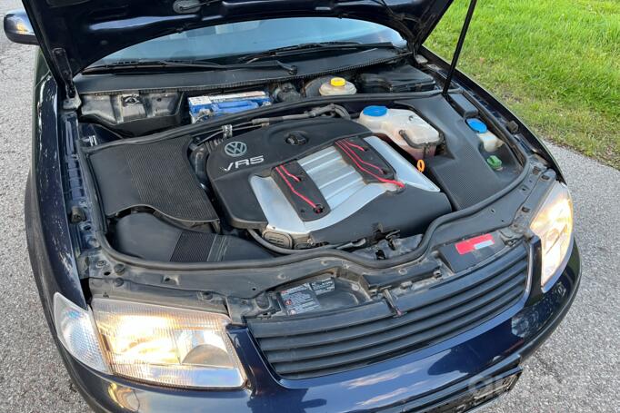 Volkswagen Passat B5 Sedan 4-doors