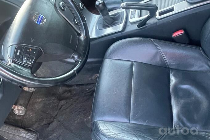 Volvo V50 1 generation [restyling]