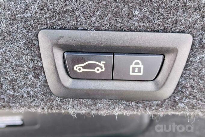 BMW 5 Series F07/F10/F11 [restyling] Sedan