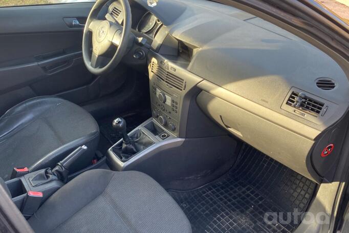 Opel Astra H wagon