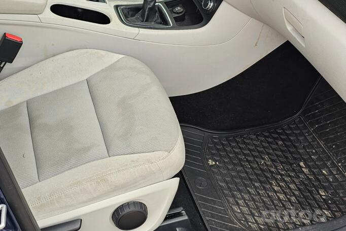 Mercedes-Benz B-Class W246 Hatchback