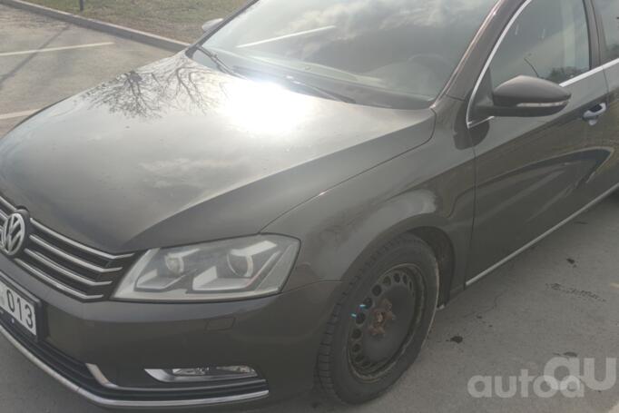 Volkswagen Passat B7 Variant wagon 5-doors