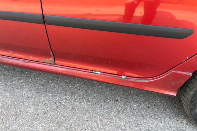 Volkswagen Golf 5 generation Hatchback 5-doors