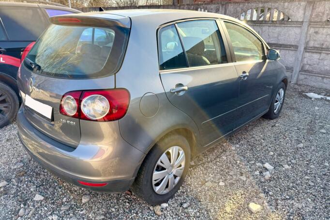 Volkswagen Golf Plus 1 generation