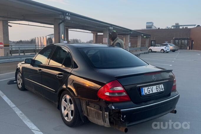 Mercedes-Benz E-Class W211 Sedan